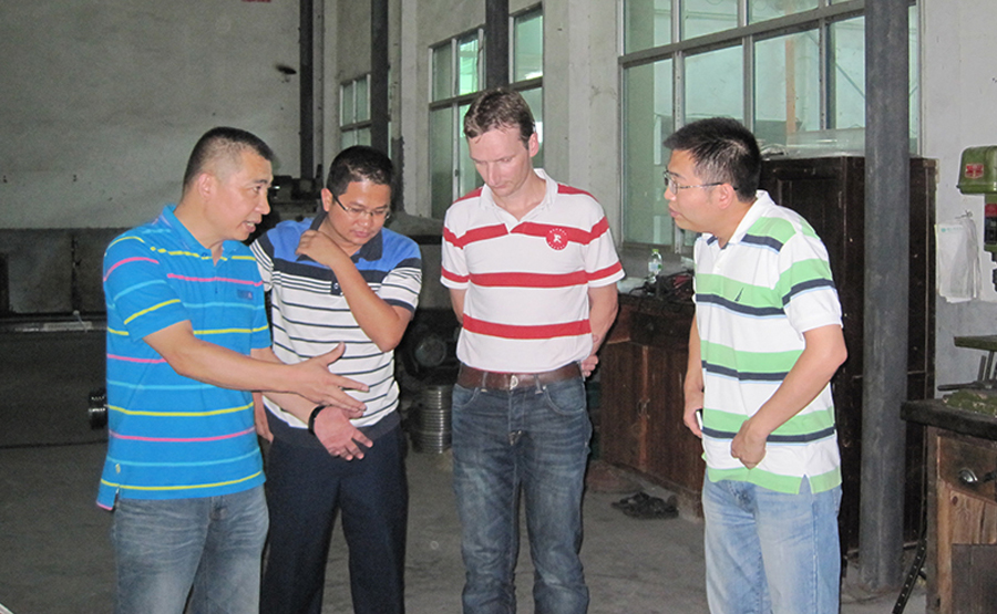 熱烈歡迎遠道而來的德國客戶來廠考察(圖1) 熱烈歡迎遠道而來的德國客戶來廠考察(圖1)